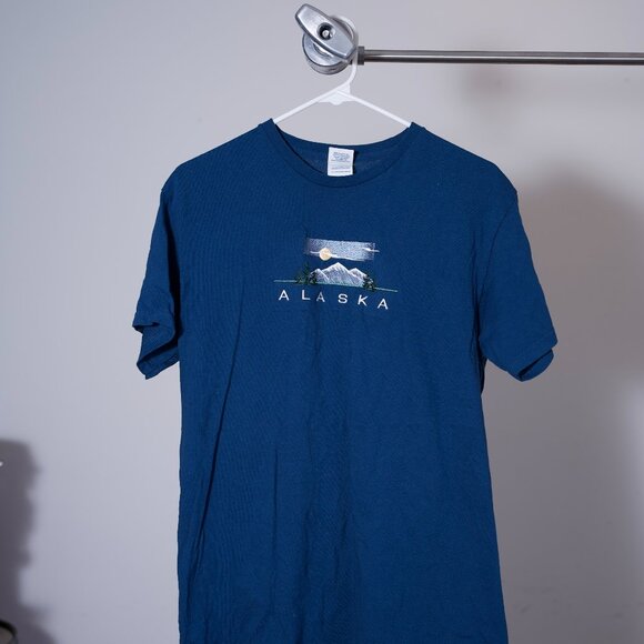 Alaska T-Shirt - Picture 1 of 2